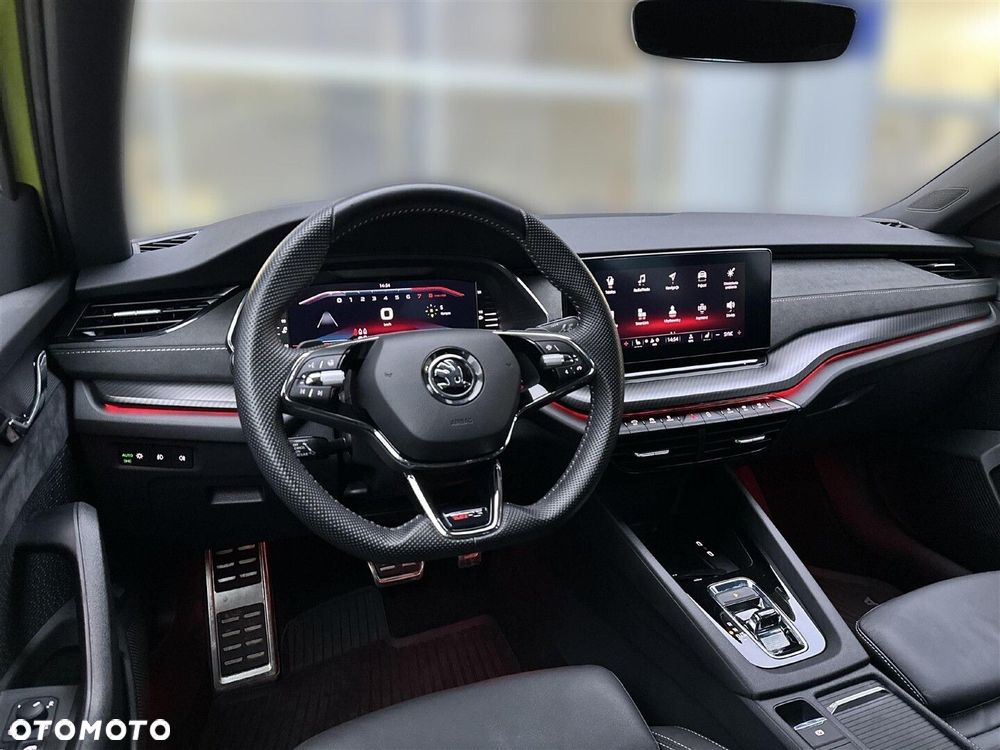 Skoda Octavia 2.0 TSI RS DSG - 15