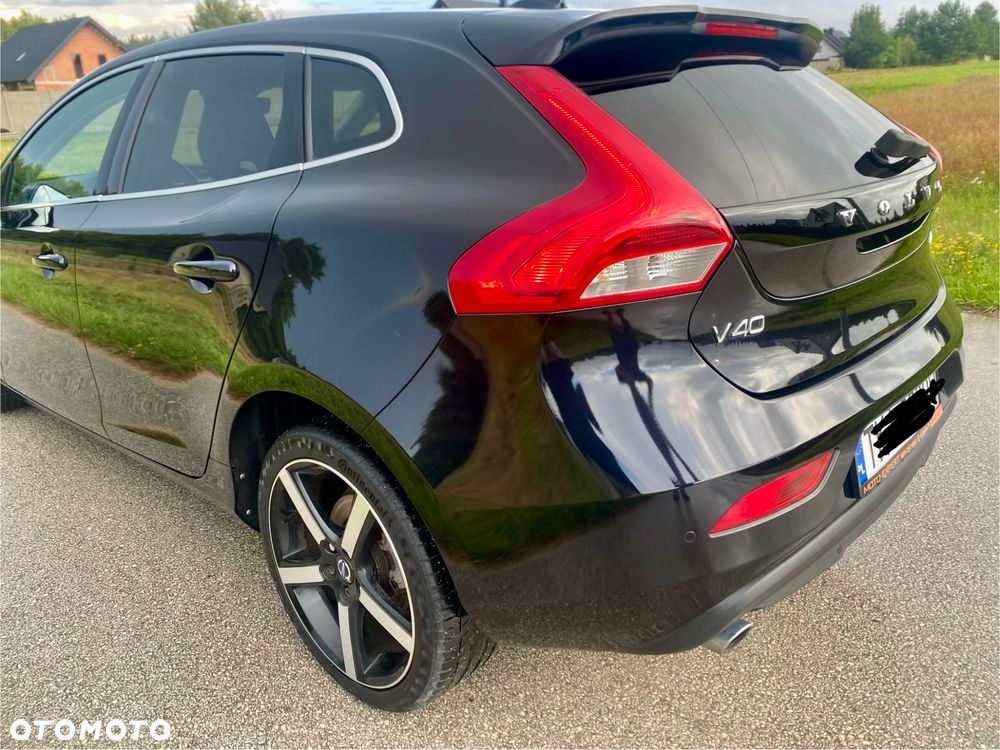 Volvo V40 D4 Drive-E Momentum - 8