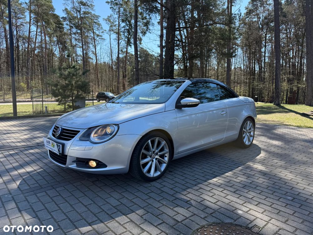 Volkswagen Eos - 2