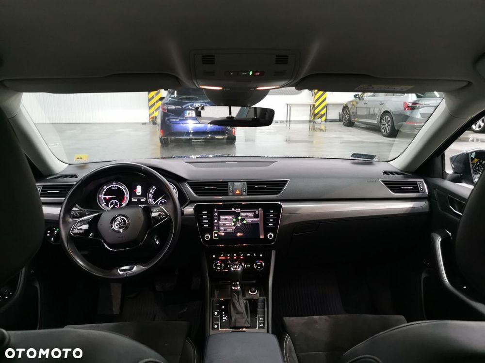 Skoda Superb 2.0 TDI SCR 4x4 Style DSG - 18