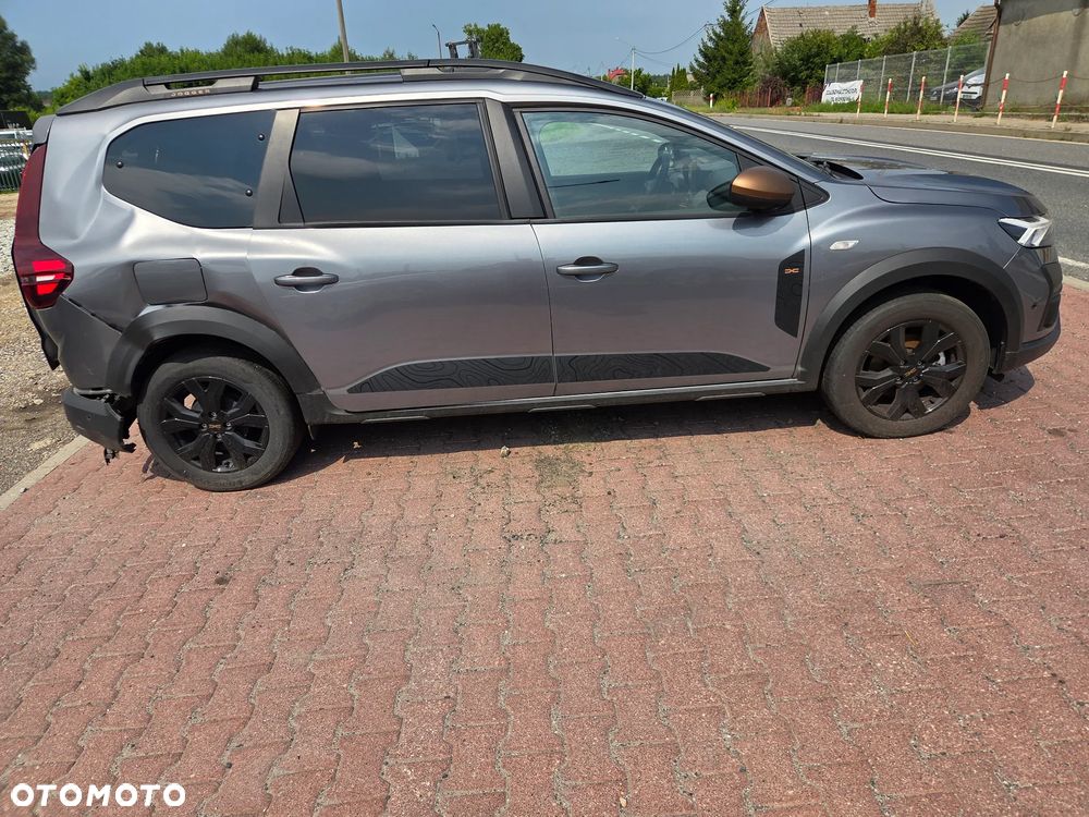 Dacia Jogger TCe 110 (7-Sitzer) Essential - 11