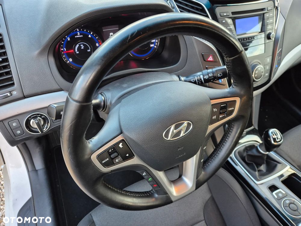 Hyundai i40 - 9