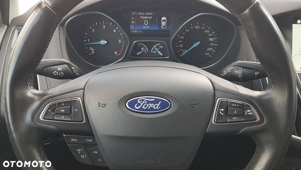 Ford Focus 1.5 EcoBlue Start-Stopp-System TITANIUM STYLE - 30