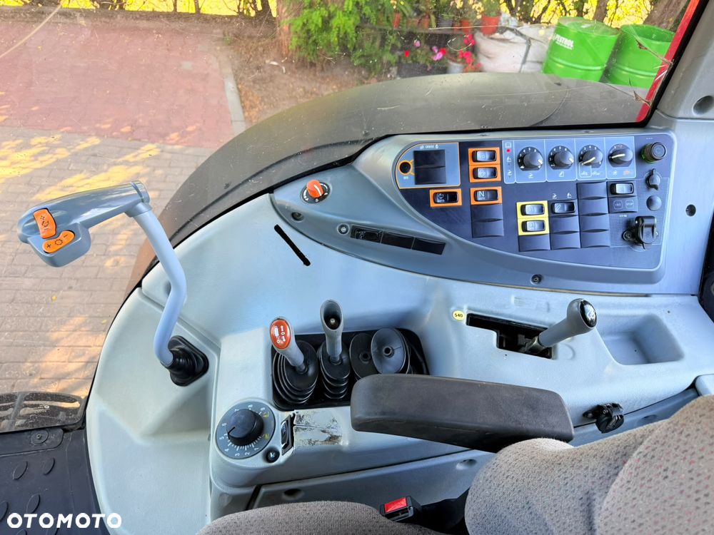 Valtra N93 HiTech - 25