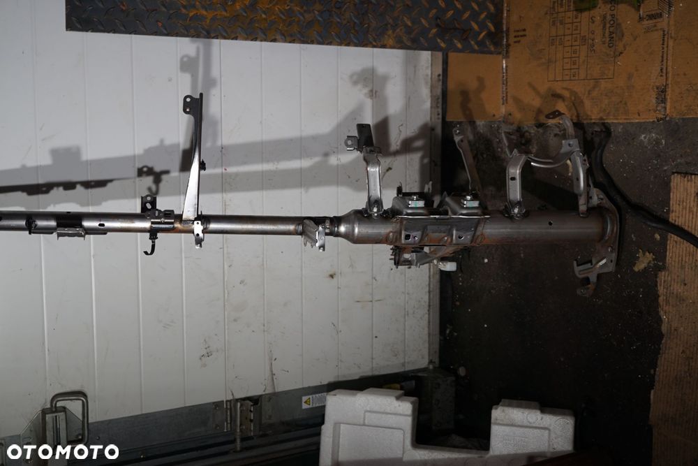 STELAŻ DESKI KONSOLI OUTLANDER III GF LIFT 5230F524 MITSUBISHI 2015-2018 - 2
