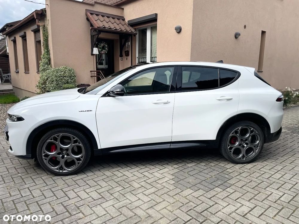 Alfa Romeo Tonale 1.5 T4 GSE mHEV Veloce DCT - 4