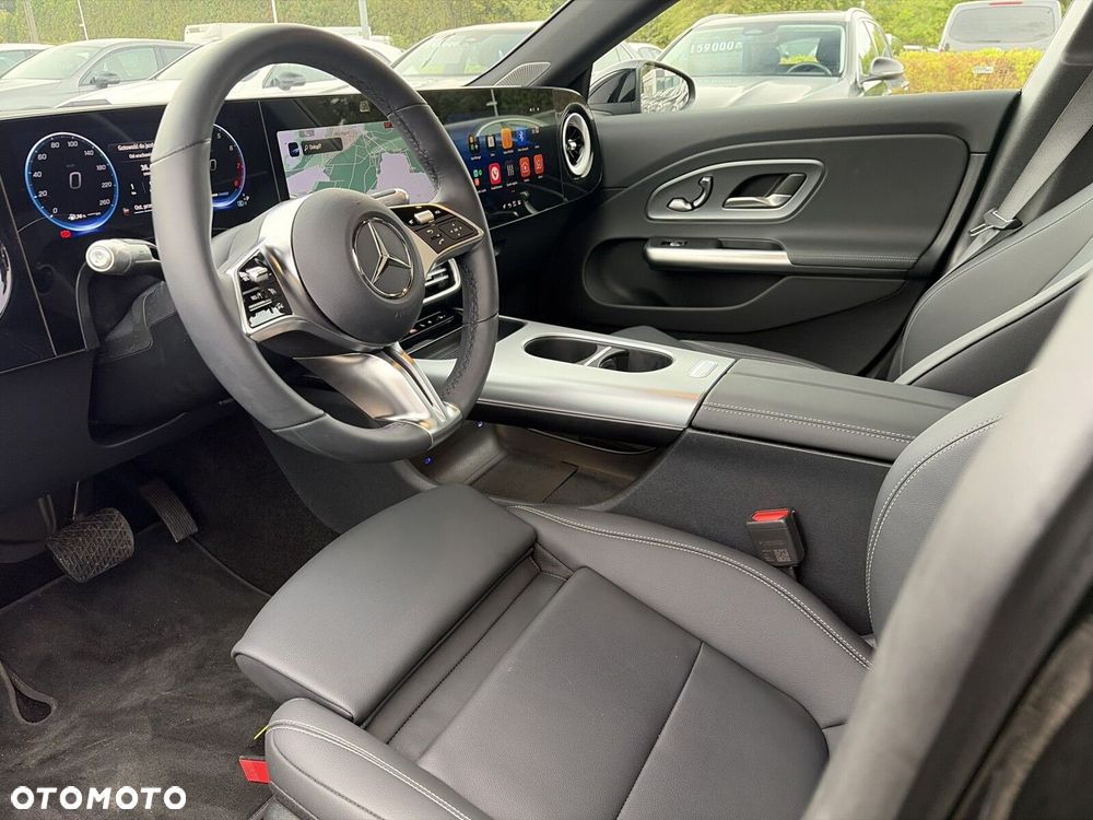 Mercedes-Benz CLA 200 mHEV 8G-DCT - 10