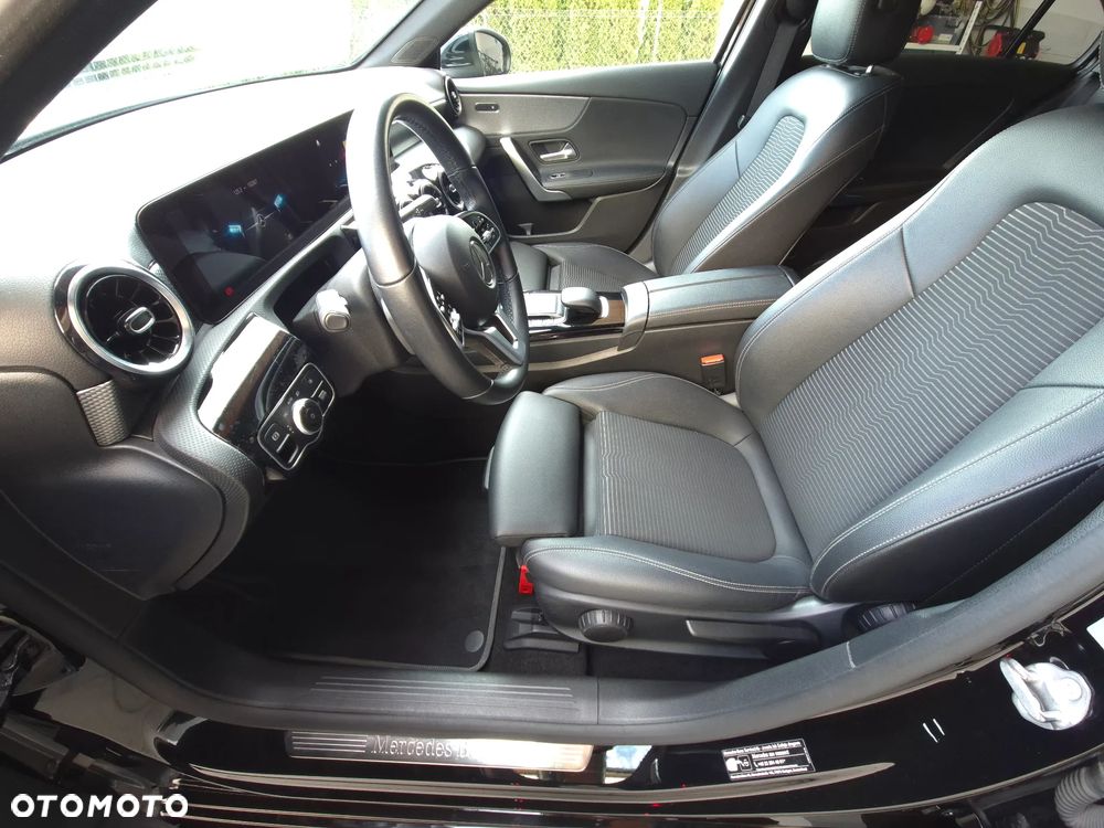 Mercedes-Benz Klasa A 200 d Edycja specjalna 8G-DCT - 17