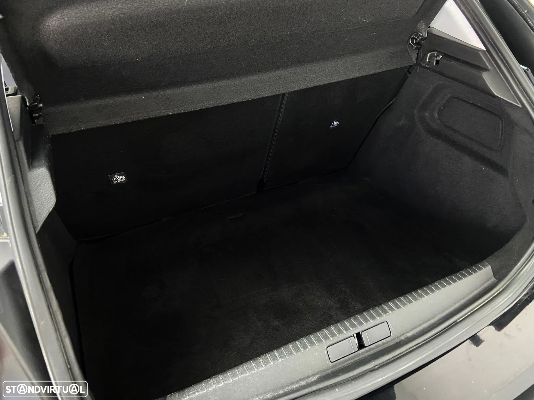 Opel Corsa 1.2 T Elegance - 11