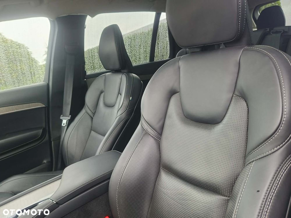 Volvo XC 90 T8 AWD Recharge Ultimate Dark - 25