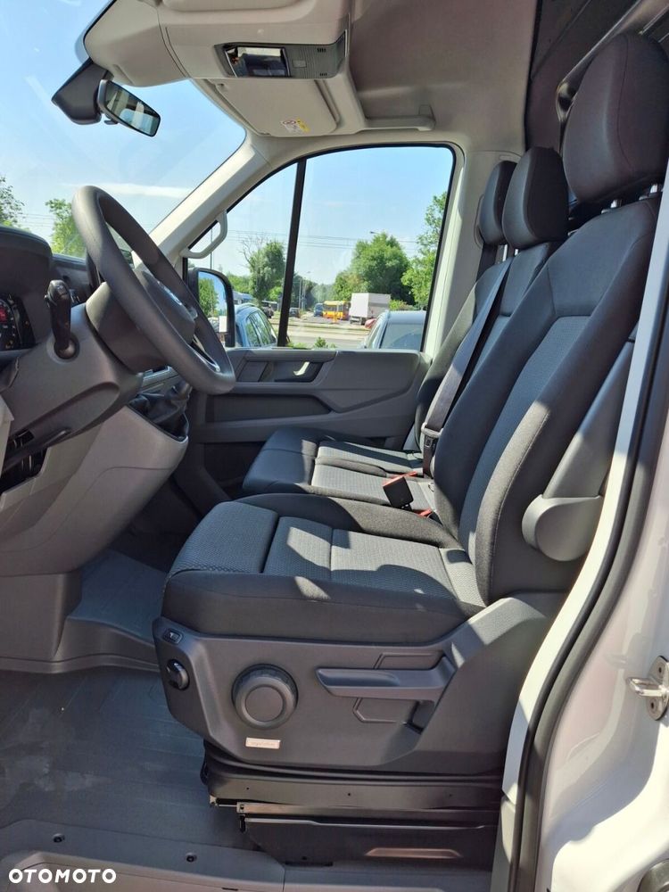 Volkswagen Crafter - 16
