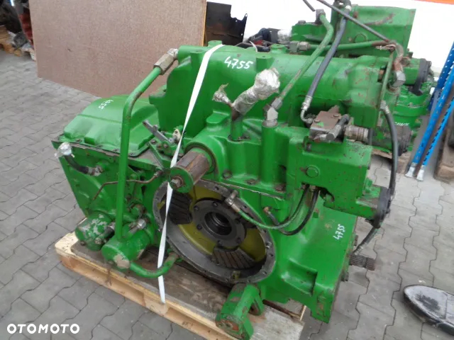 Sekcje hydrauliczne R70816 John Deere 4755 - 2