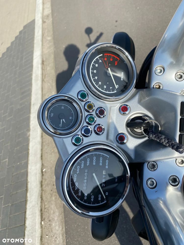 BMW R - 10