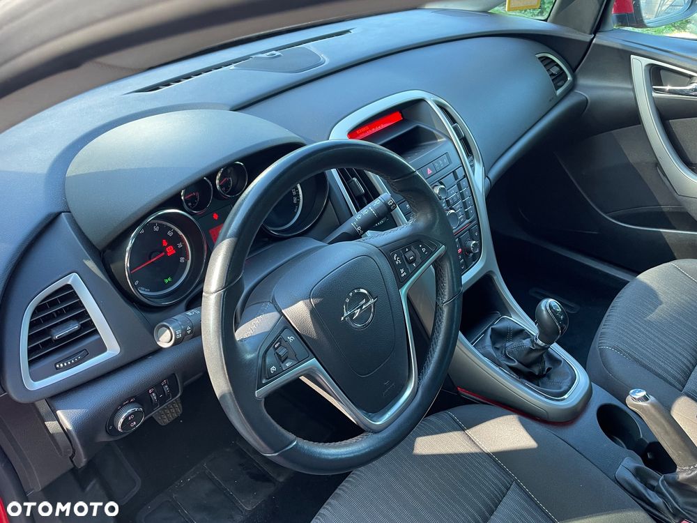 Opel Astra 1.6 Color Edition - 11