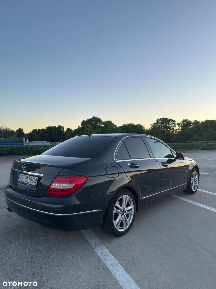 Mercedes-Benz Klasa C 200 (BlueEFFICIENCY) 7G-TRONIC Avantgarde - 6