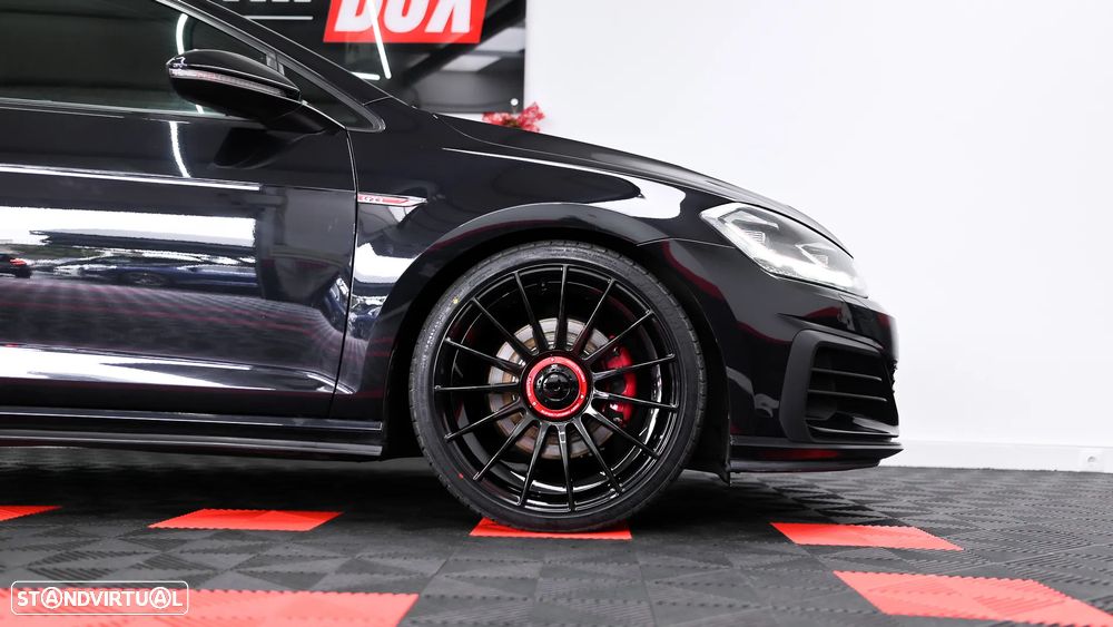 VW Golf GTI 2.0 TSI OPF DSG Performance - 20