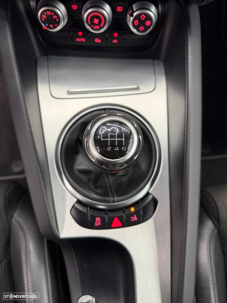 Audi TT Coupé 1.8 TFSI - 12