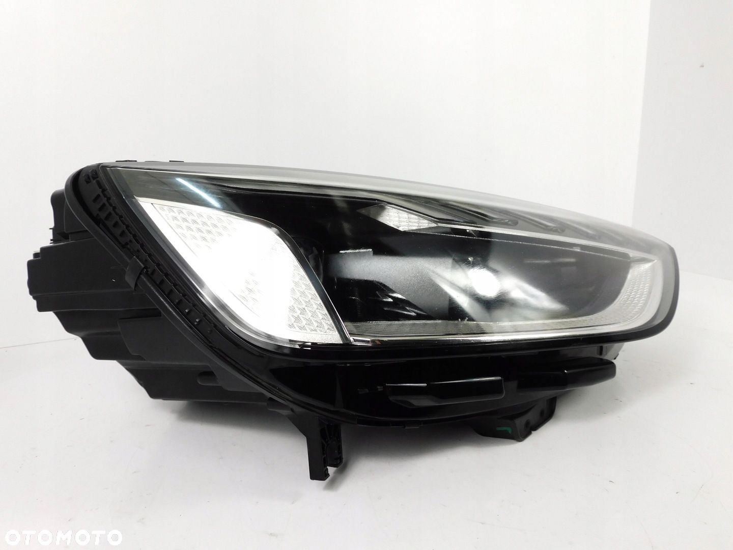 AUDI A4 B9 8W LIFT LAMPA PRAWA MATRIX 8W0941036E - 2