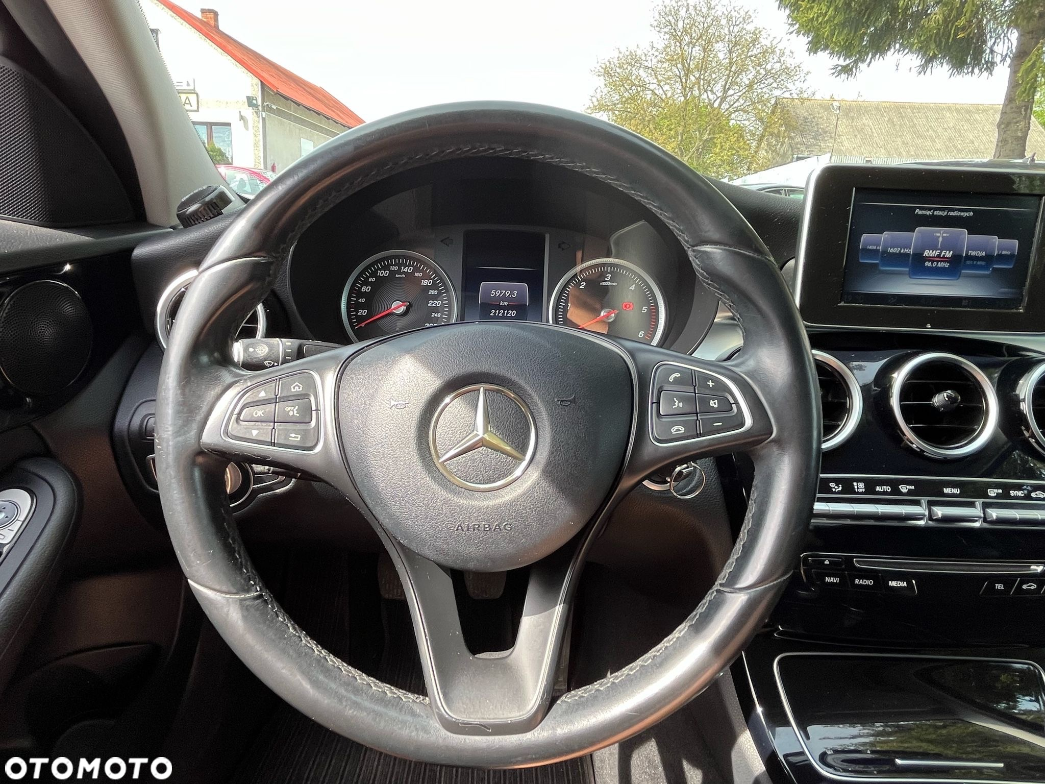 Mercedes-Benz Klasa C 200 (BlueTEC) d - 16
