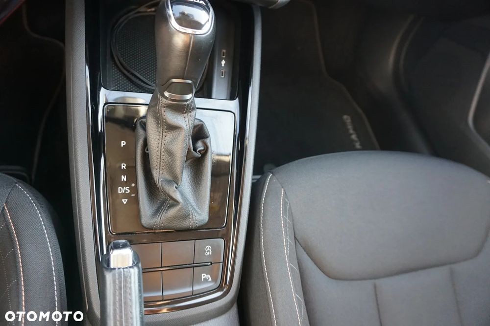 Skoda Kamiq 1.0 TSI Ambition DSG - 6