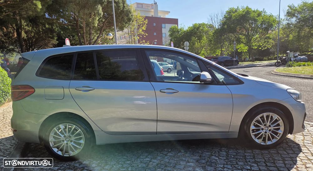 BMW 216 Gran Tourer i 7L Line Luxury - 4