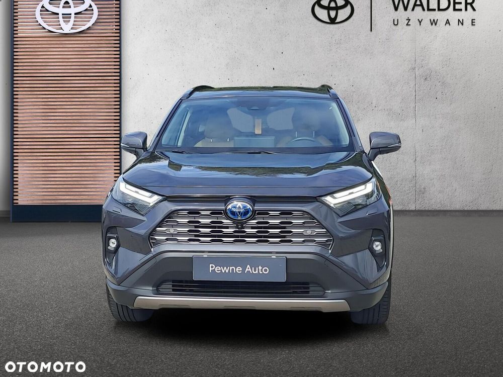 Toyota RAV4 - 8