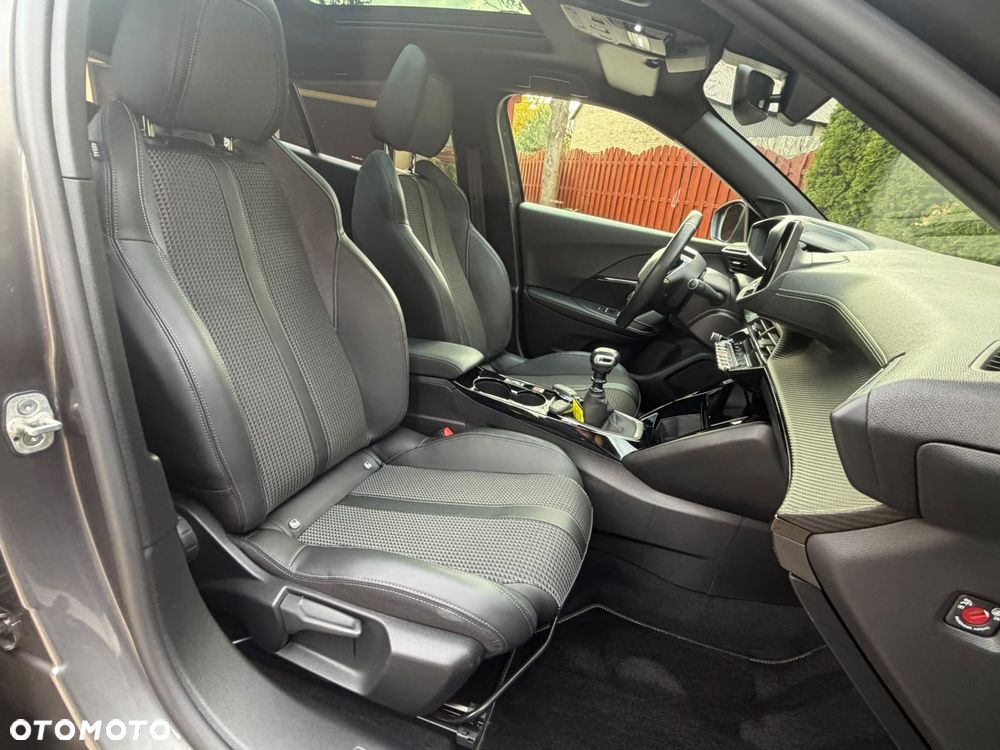 Peugeot 2008 - 33