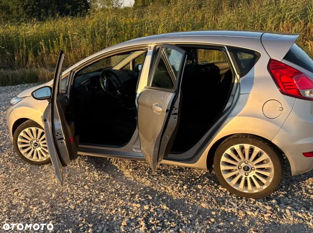 Ford Fiesta - 8