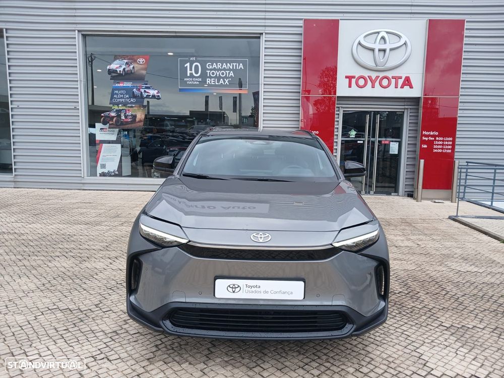 Toyota bZ4X 71,4 kWh Premium - 2