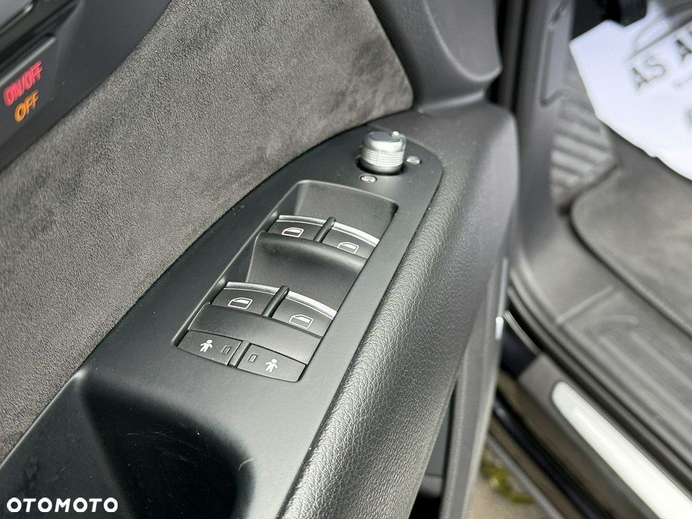 Audi Q7 3.0 TDI DPF Quattro Progressive Tiptr - 11