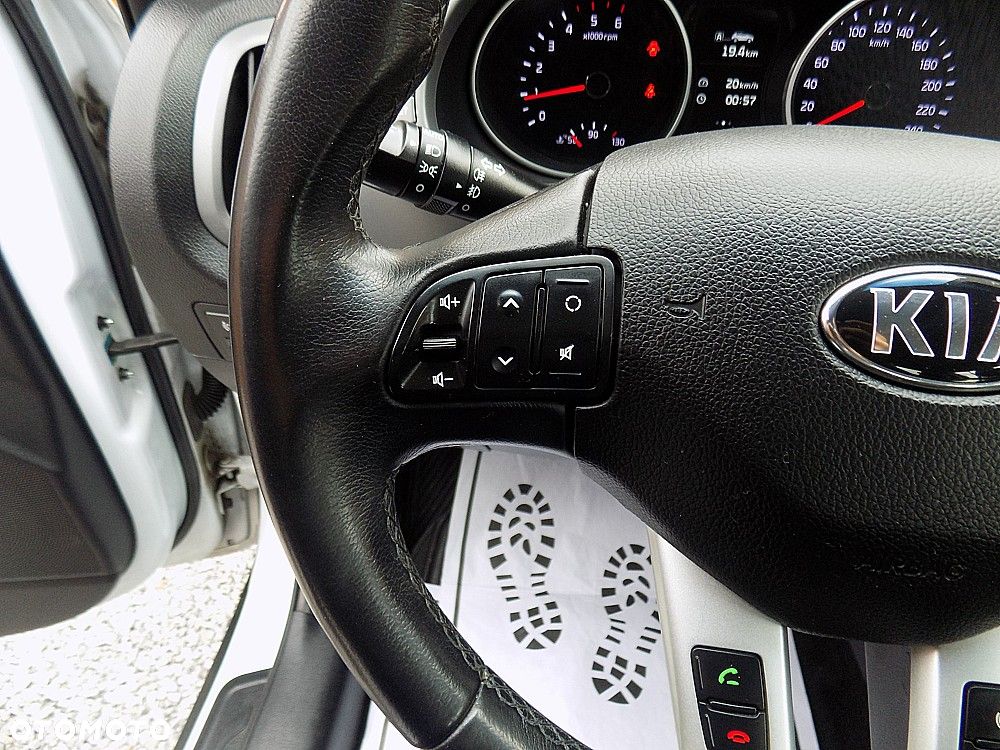 Kia Sportage - 12