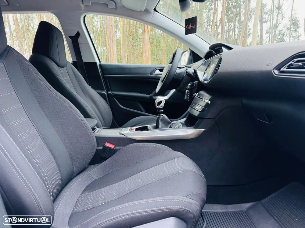 Peugeot 308 SW 1.6 BlueHDi Allure J17 - 33