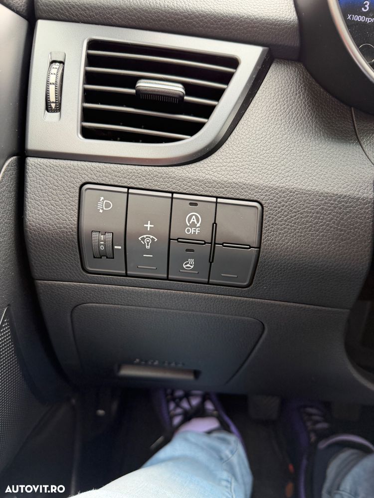 Hyundai i30 blue Kombi 1.6 CRDi Passion - 20