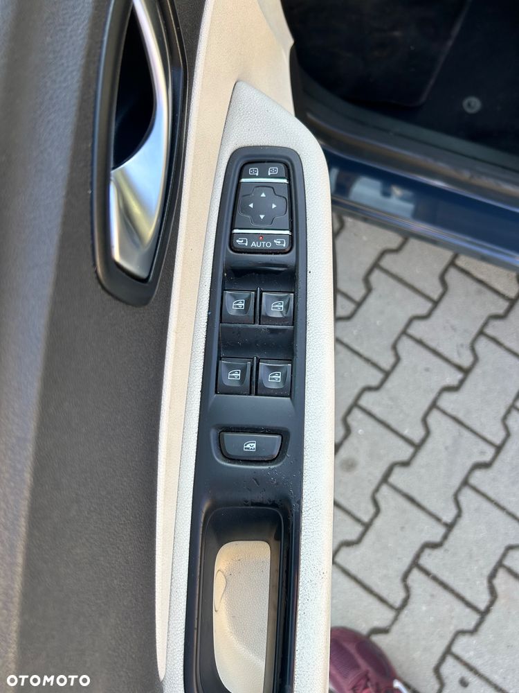 Renault Captur (ENERGY) TCe 90 LIMITED - 8