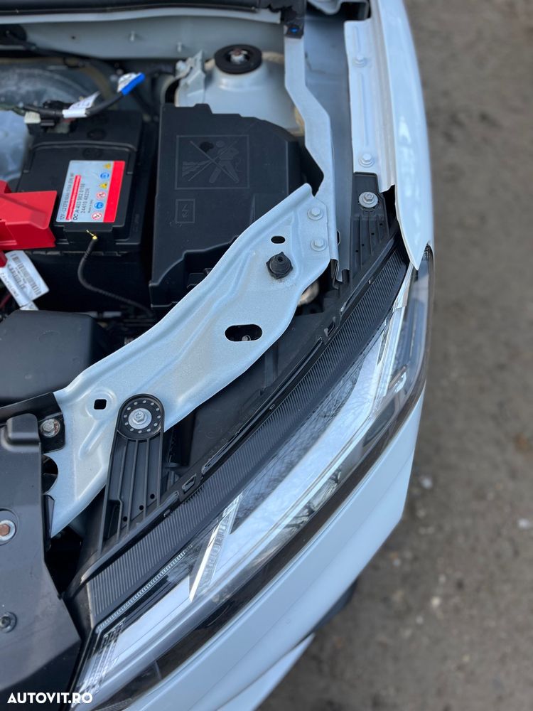 Dacia Logan TCe 90 MT5 Comfort - 9