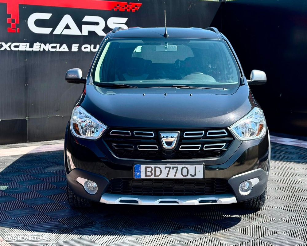 Dacia Lodgy 1.5 Blue dCi Comfort 7L - 8