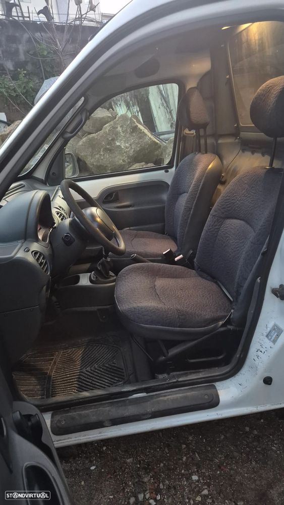 Renault Kangoo 1.9 D RN - 8