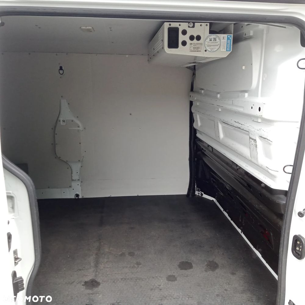 Renault Trafic - 4
