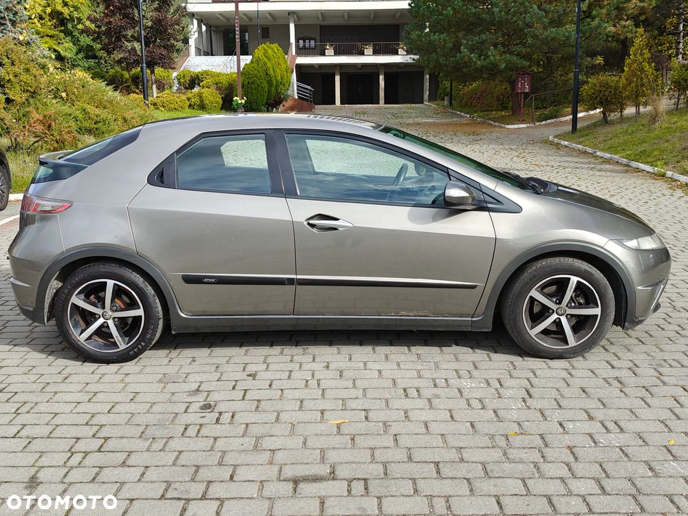 Honda Civic 1.8 Comfort - 19