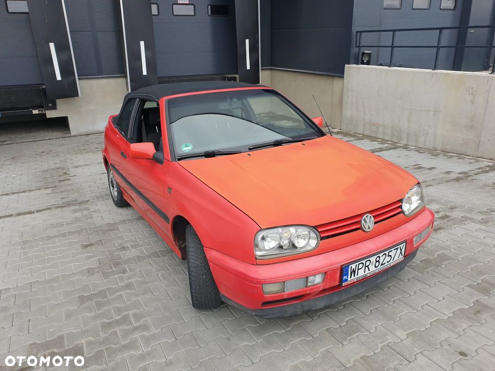 Volkswagen Golf - 17