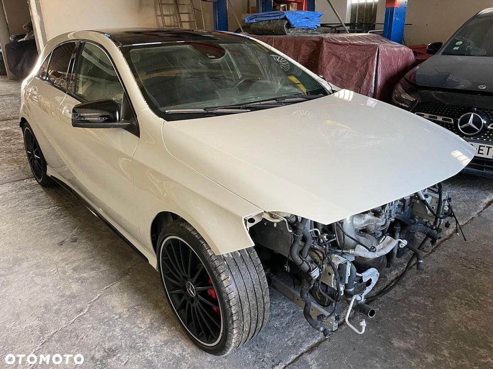 Mercedes-Benz Klasa A 45 AMG 4Matic AMG Speedshift 7G-DCT - 2