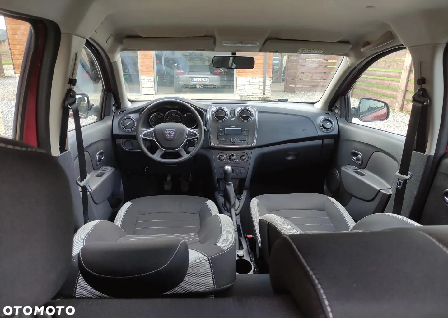 Dacia Sandero Stepway SCe 75 Essential - 2