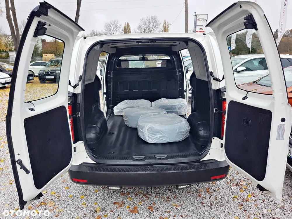 Hyundai H1 STAREX LONG - 18