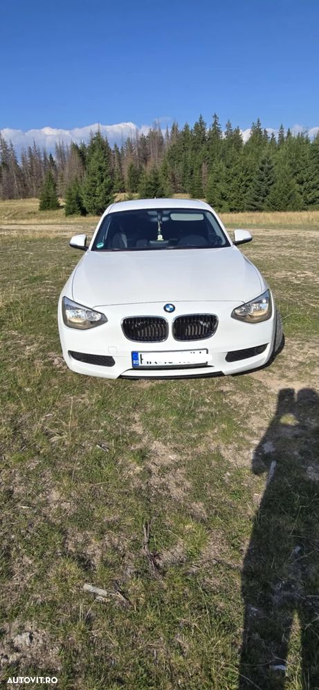 BMW Seria 1 116i - 6