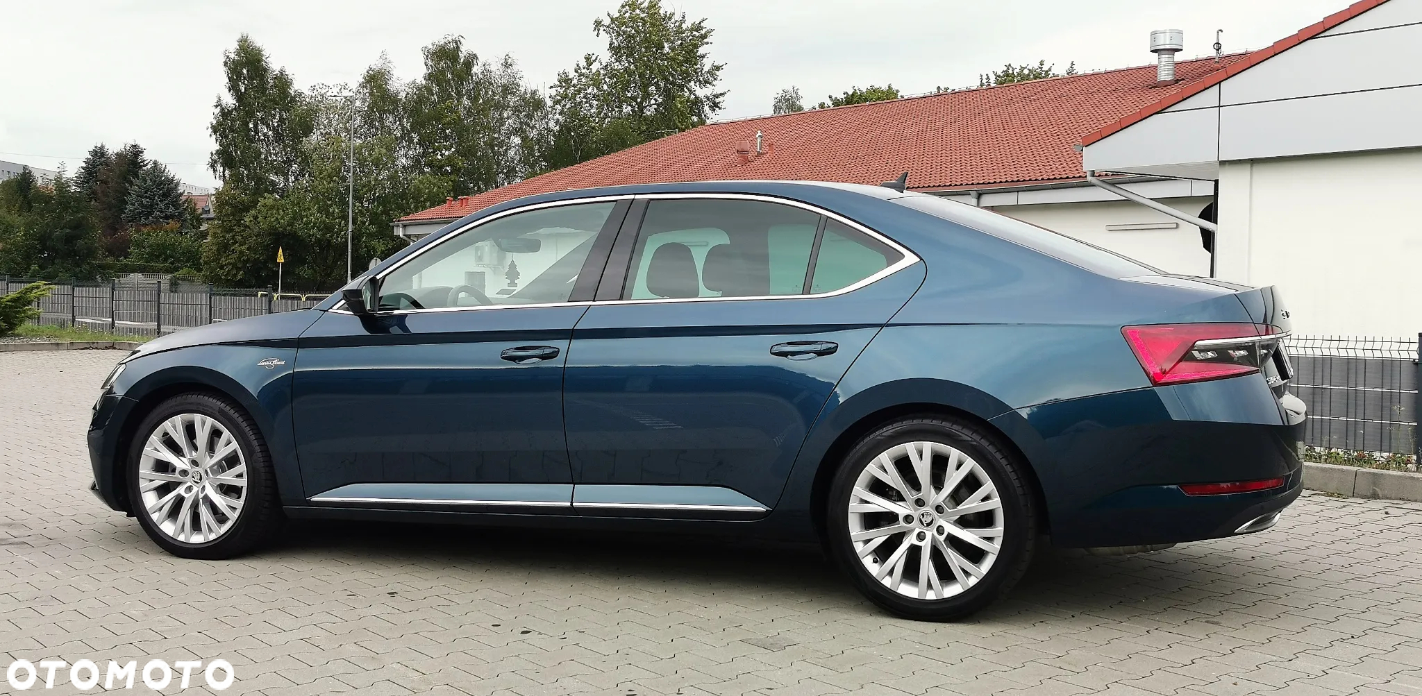 Skoda Superb 2.0 TSI L&K DSG - 12