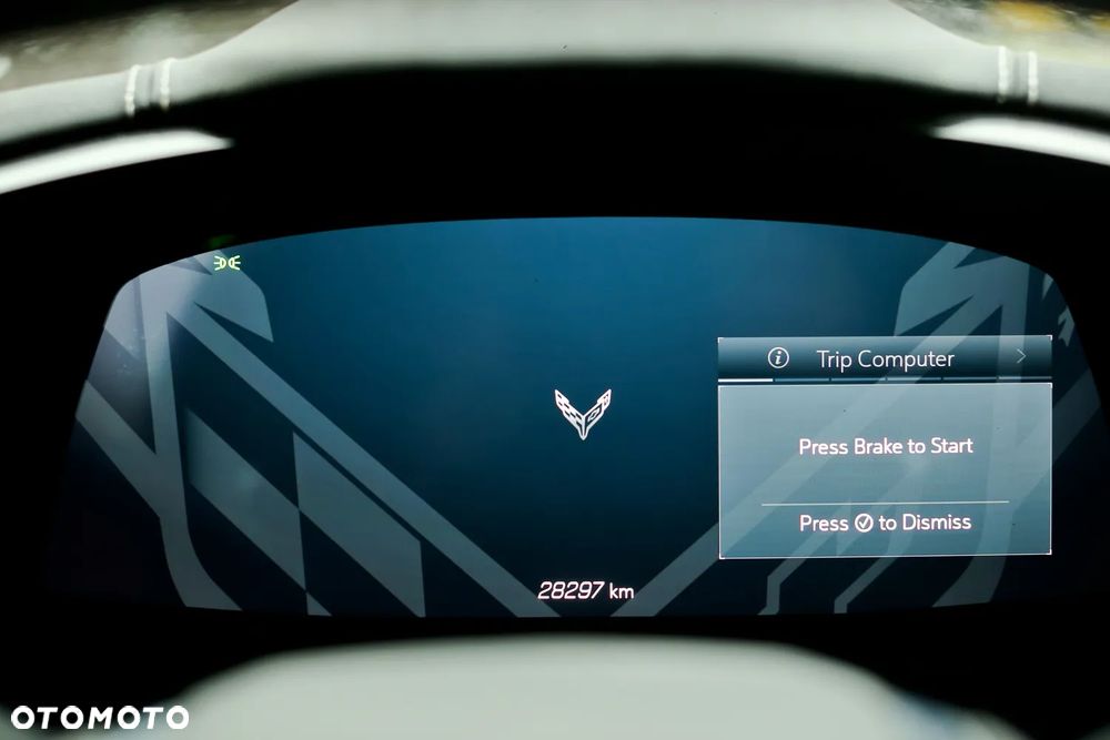 Chevrolet Corvette - 16