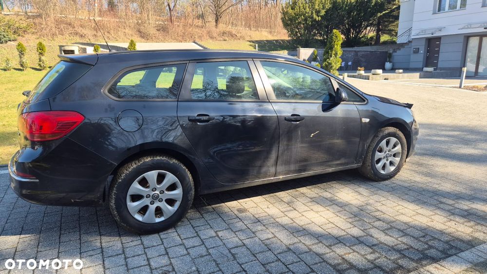 Opel Astra 1.6 D (CDTI DPF ecoFLEX) Start/Stop Edition - 6