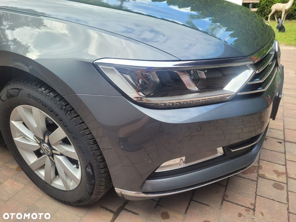 Volkswagen Passat 2.0 TDI SCR DSG Comfortline - 17