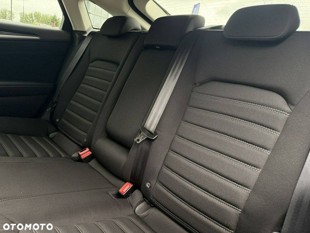 Ford Mondeo 2.0 EcoBlue Trend - 36