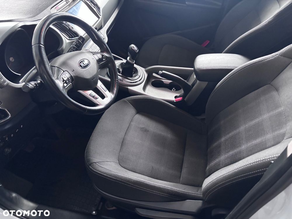 Kia Sportage 1.6 GDI Business Line M 2WD - 12